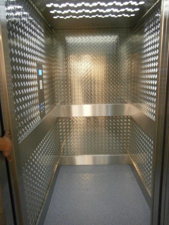 Interiér vyťahu-Avion, Bratislava
